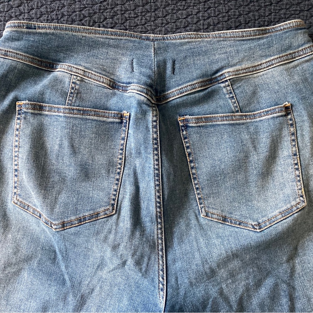 Free People We The Free CRVY Rockaway Bootcut Jeans - Picture 7 of 7